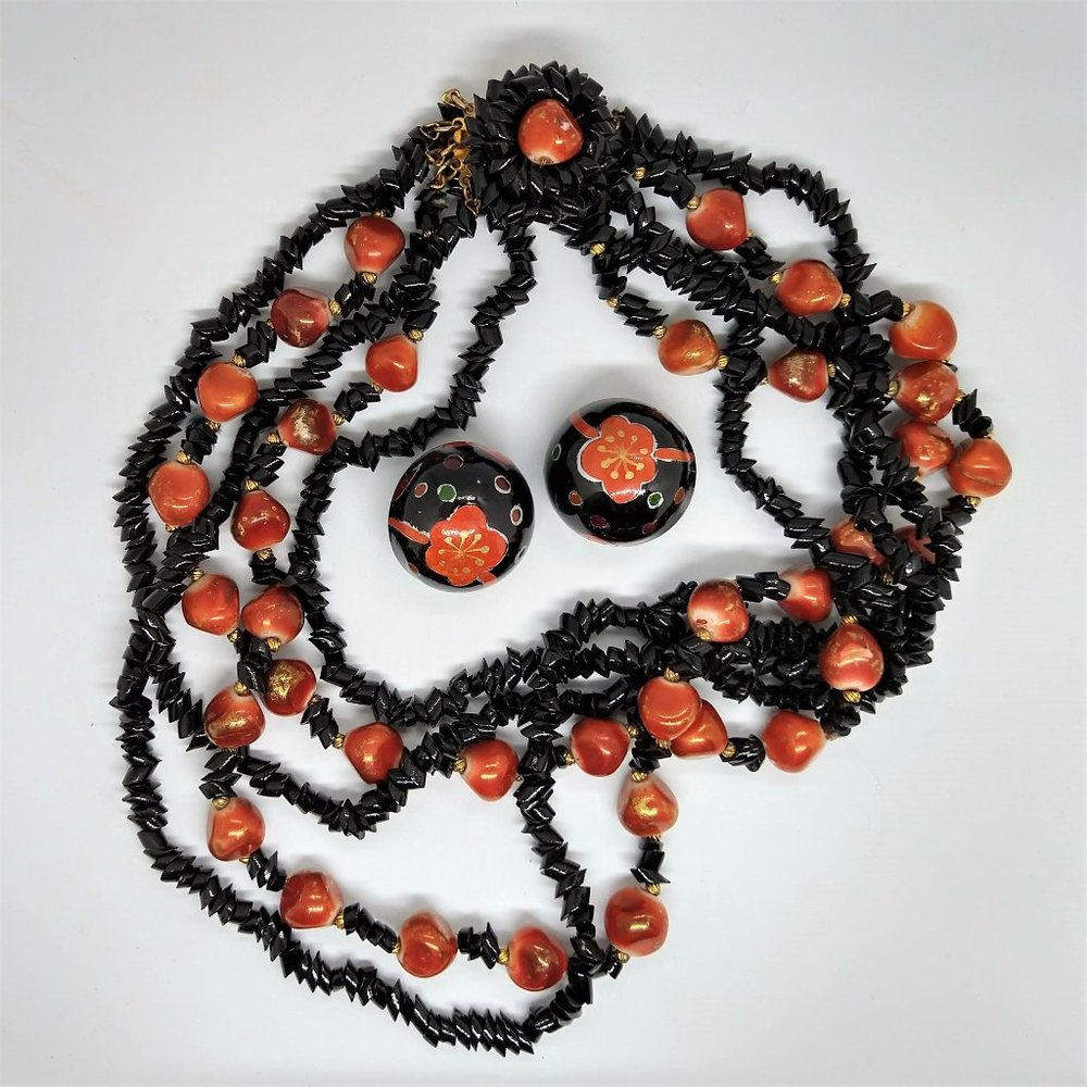 VTG HATTIE CARNEGIE Signed Rare Vintage Multi-Strand JET Bakelite and Glass